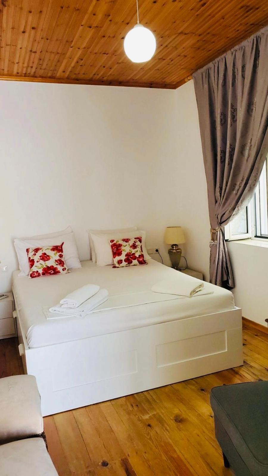 Viktora'S House Apartment Himare Exterior photo