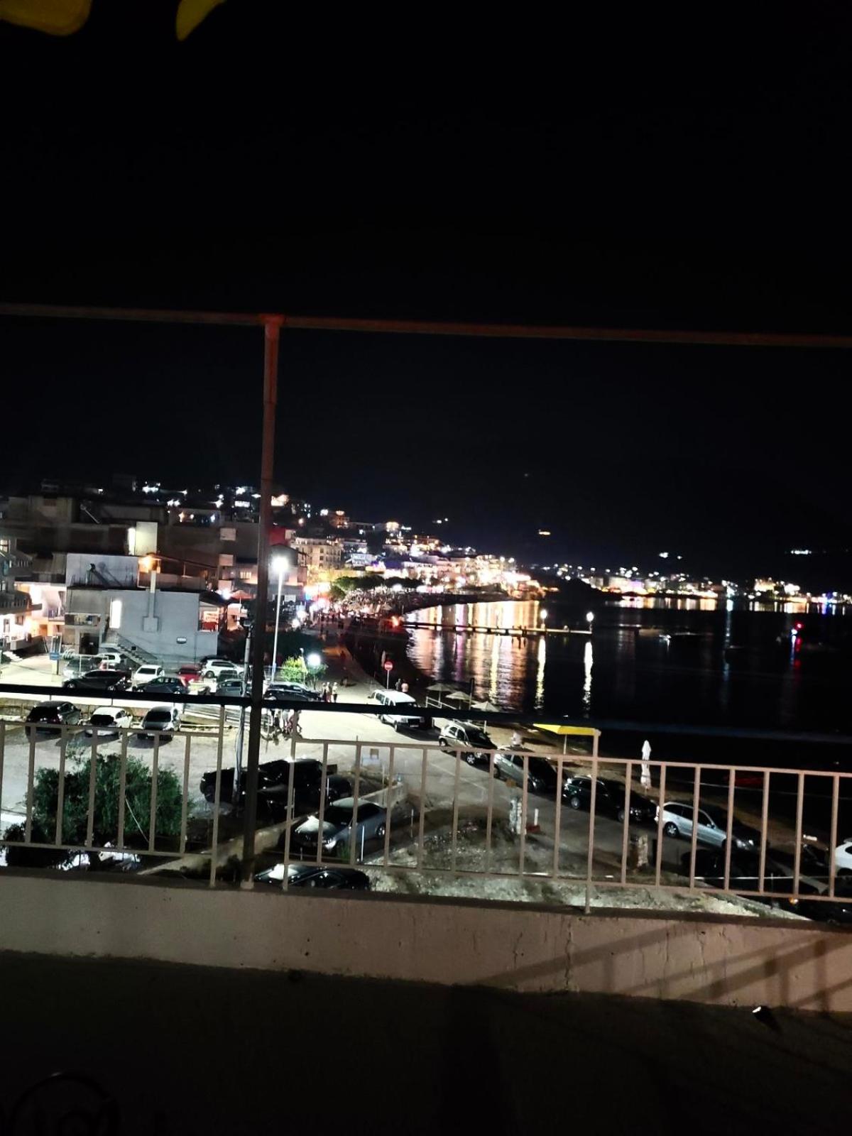 Viktora'S House Apartment Himare Exterior photo